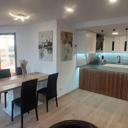 Apartment Calypso Sea Views 10 *